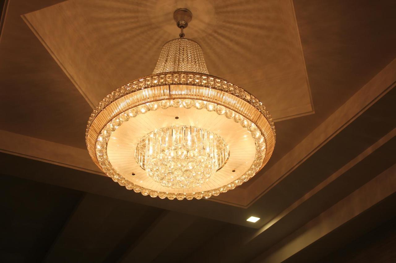 Nimantran Hotel Navi Mumbai Exterior foto